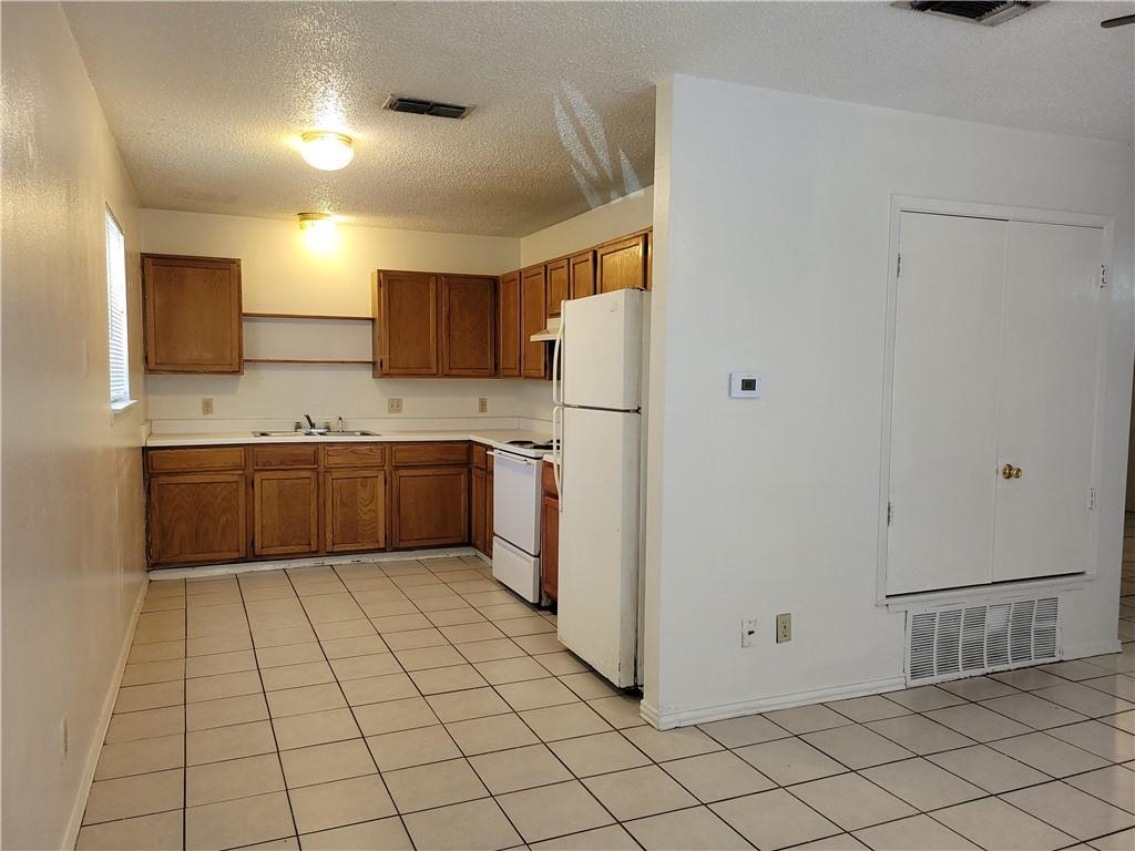 1609 Jones St #a Property Photo 2