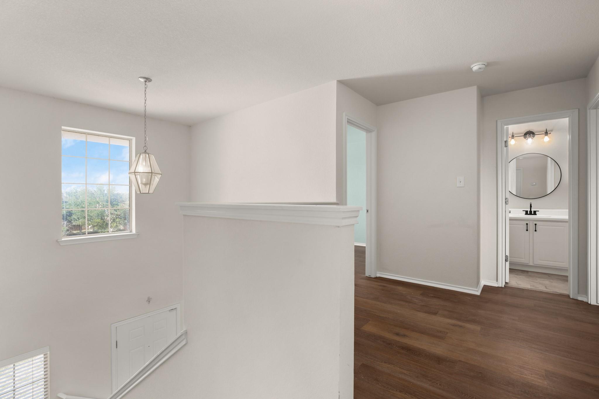 219 Brown St Property Photo 12