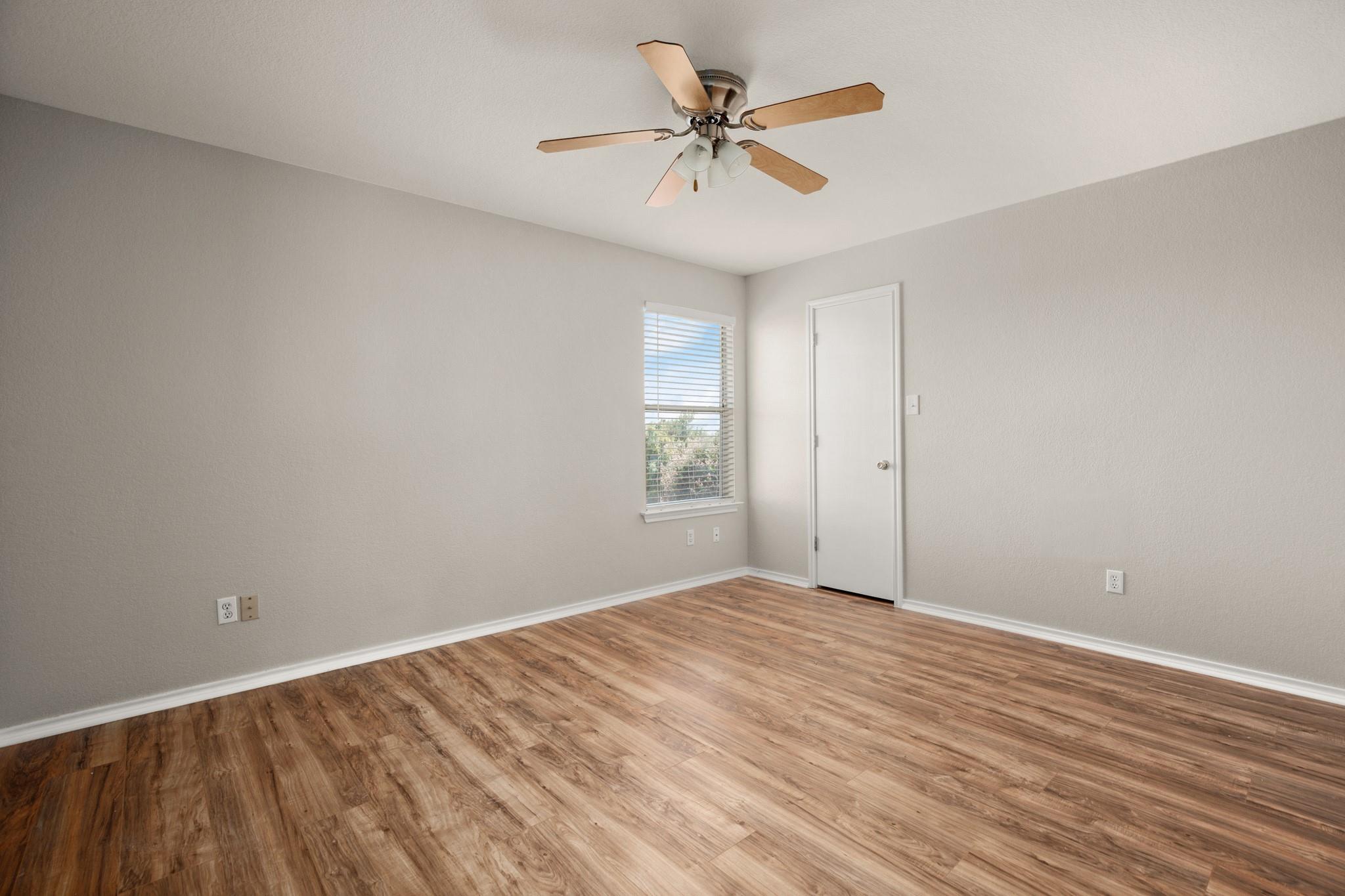 219 Brown St Property Photo 18