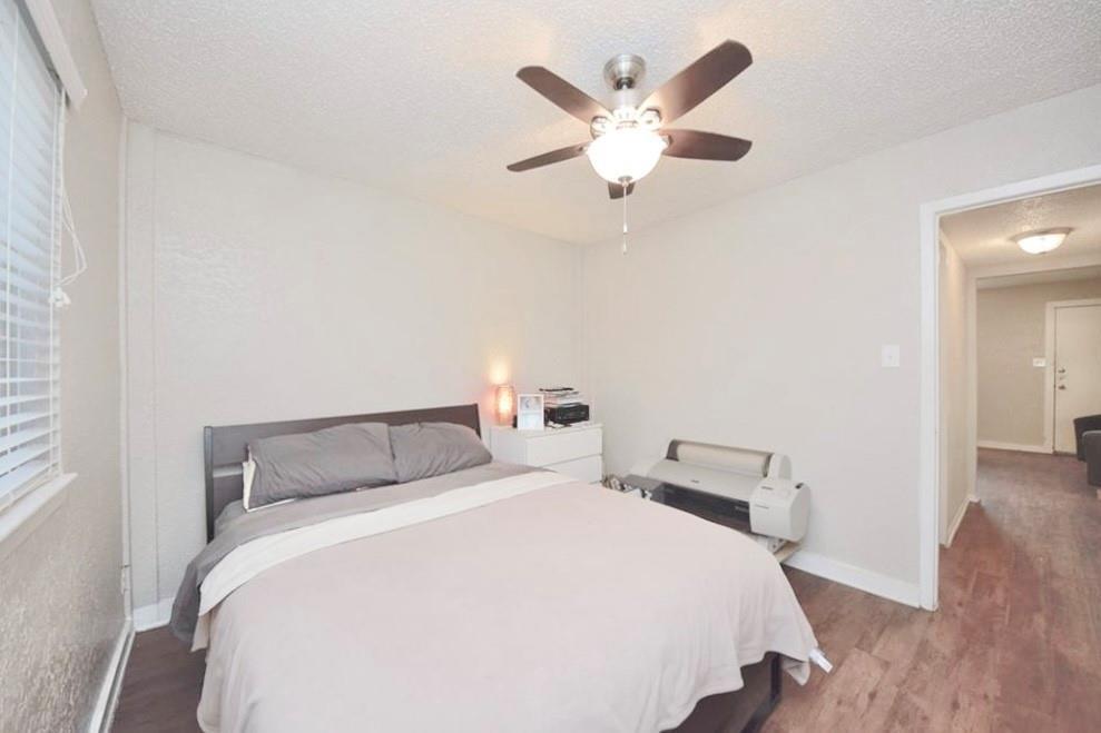 2401 Manor Rd #132a Property Photo 6