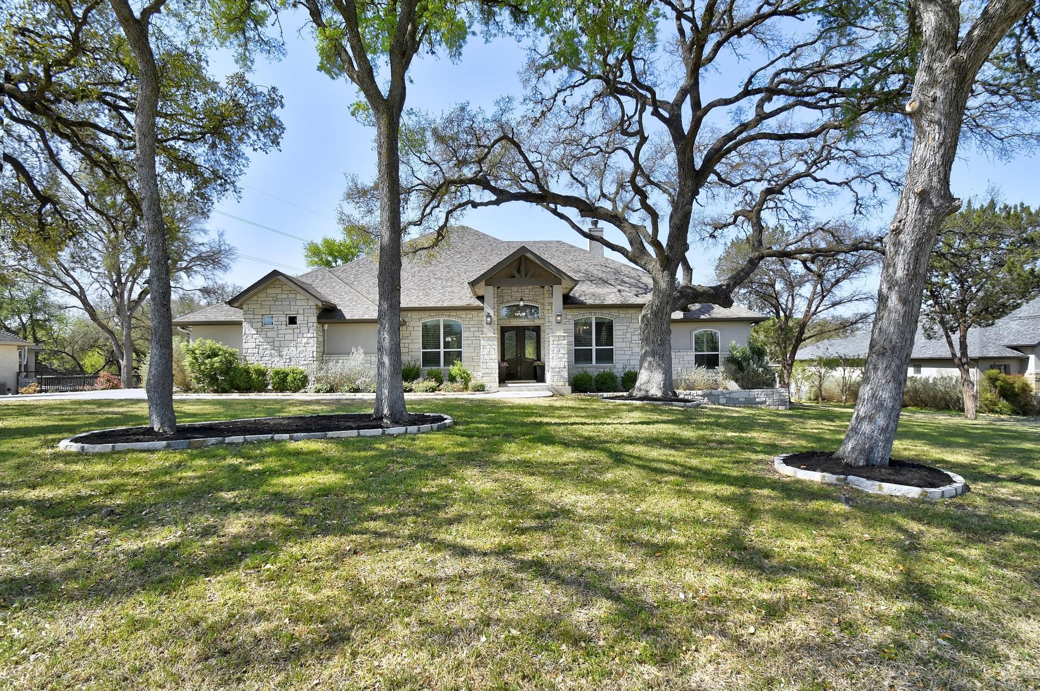 Hoffman Lane Real Estate Listings Main Image