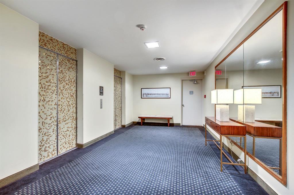 1801 Lavaca St #5f Property Photo 24