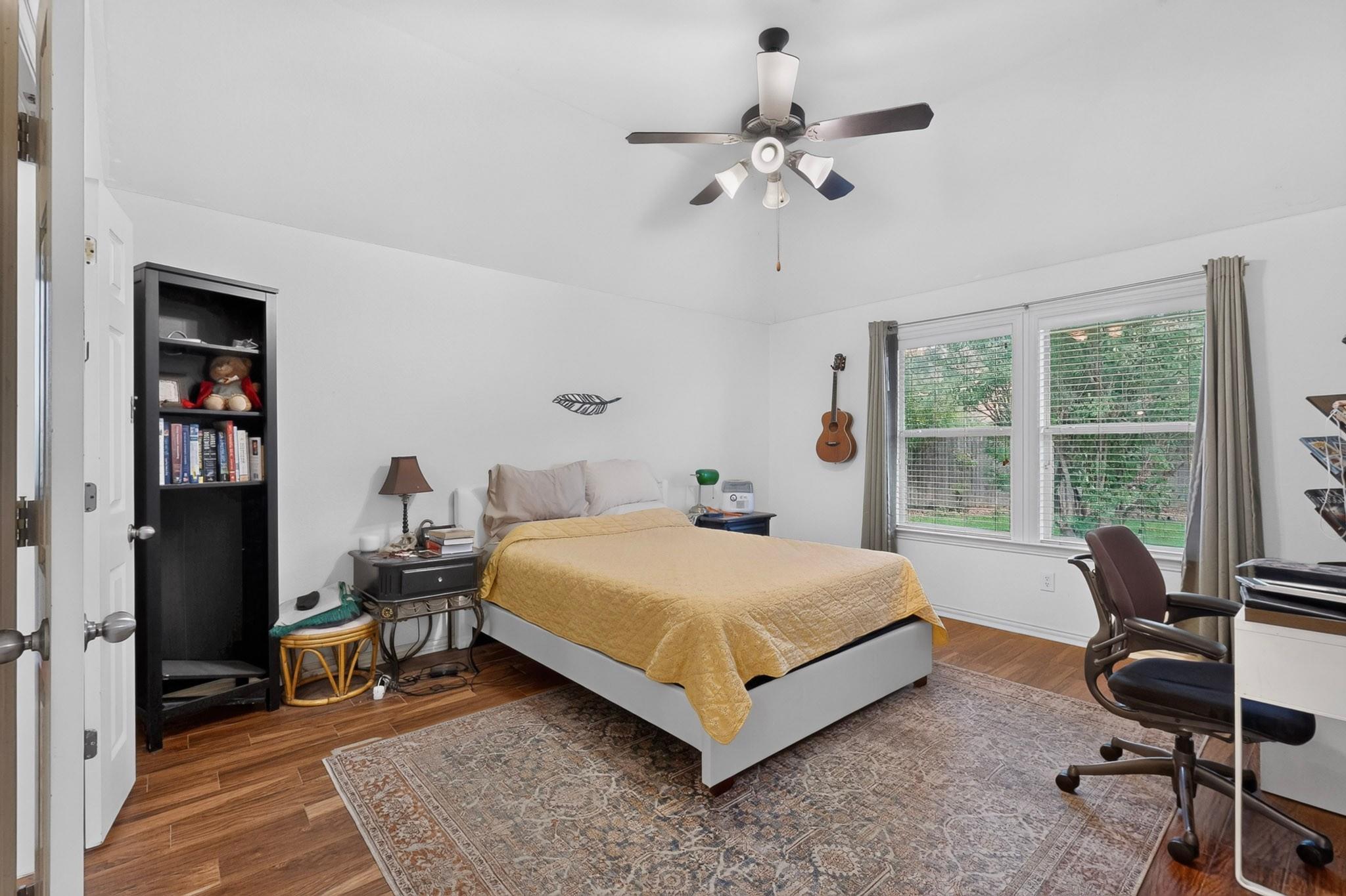2400 White Stallion Way Property Photo 19