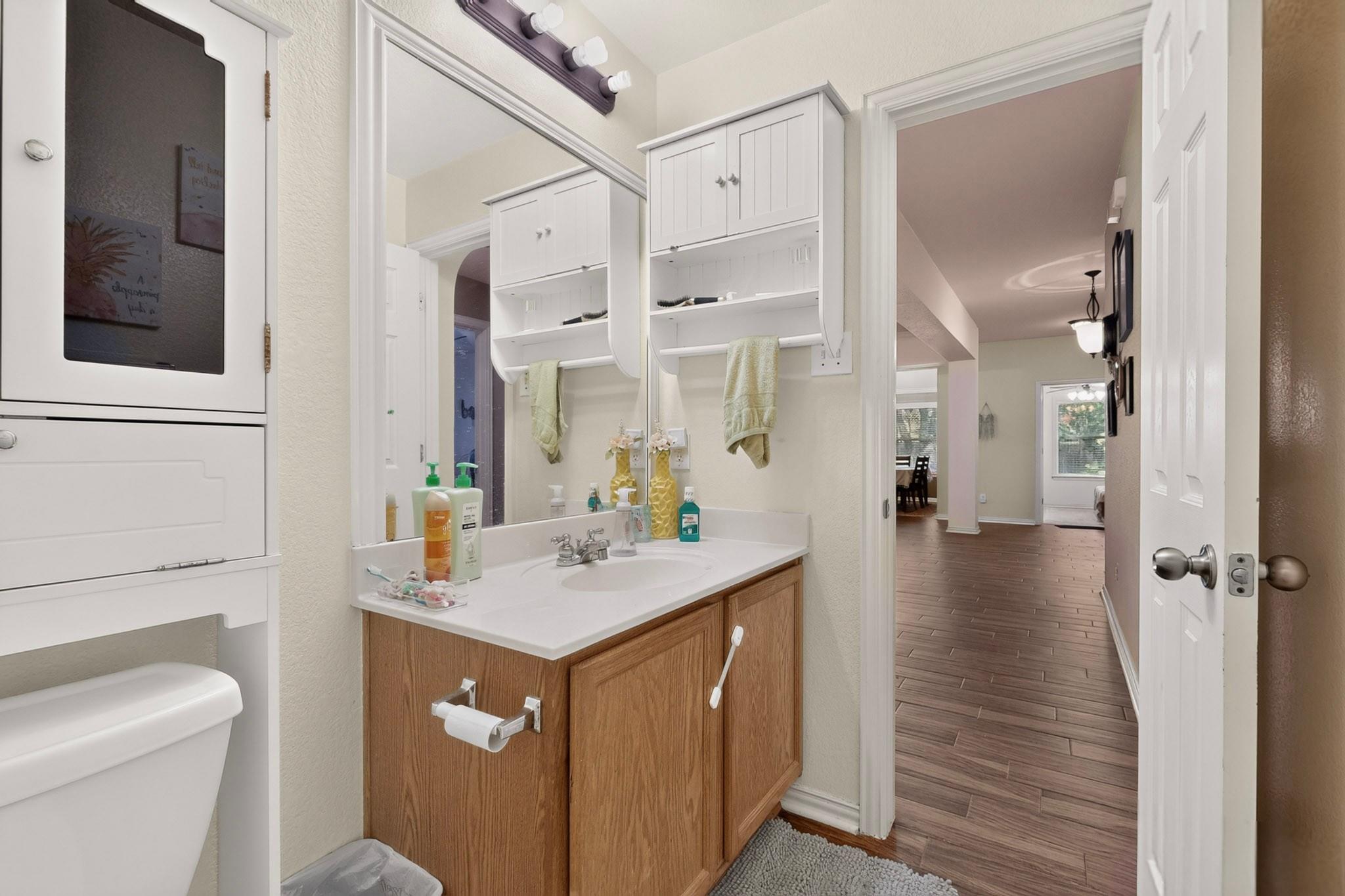 2400 White Stallion Way Property Photo 23
