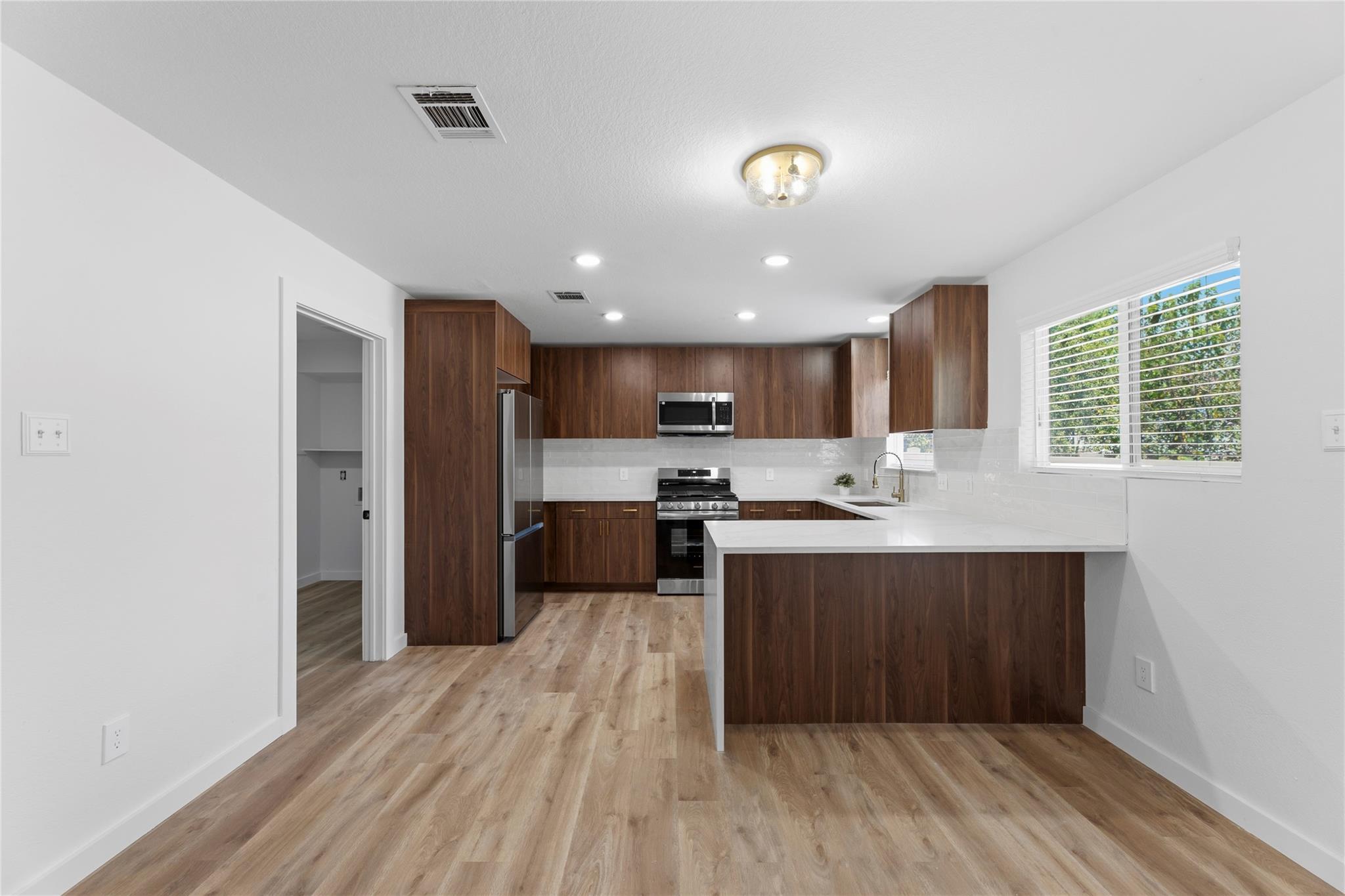 3412 Texas Topaz Dr Property Photo 11