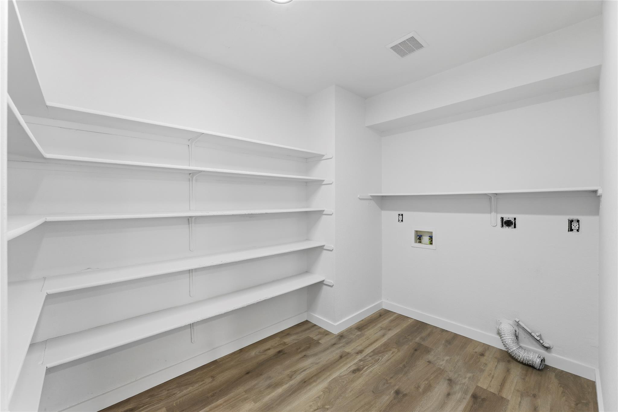 3412 Texas Topaz Dr Property Photo 17
