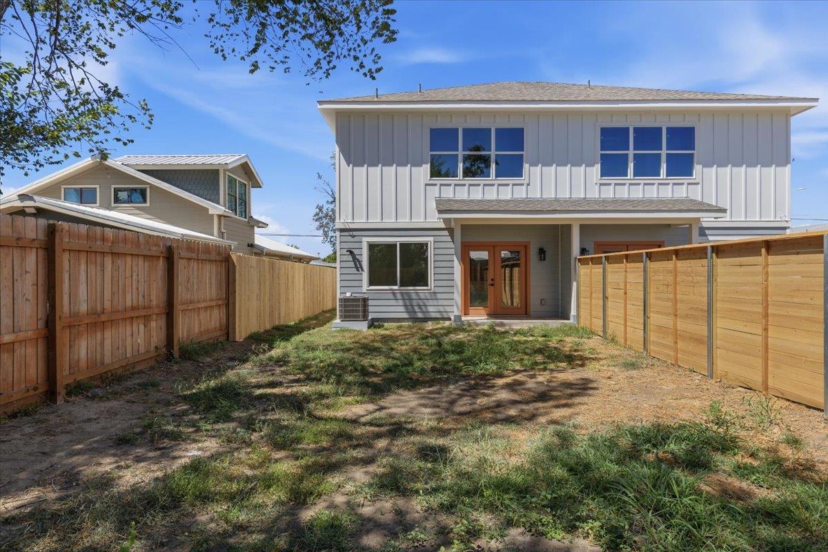1409 Emile St Property Photo 20