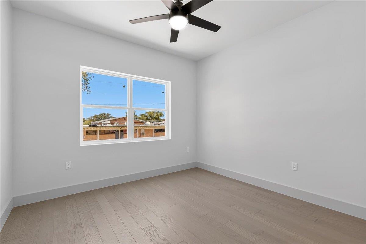 1409 Emile St Property Photo 36