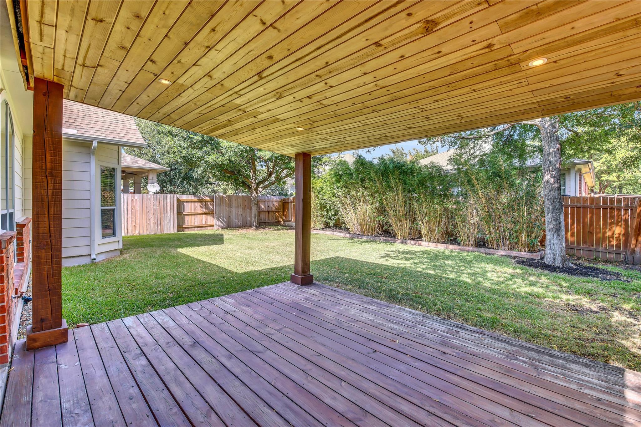 741 Bent Wood Pl Property Photo 18