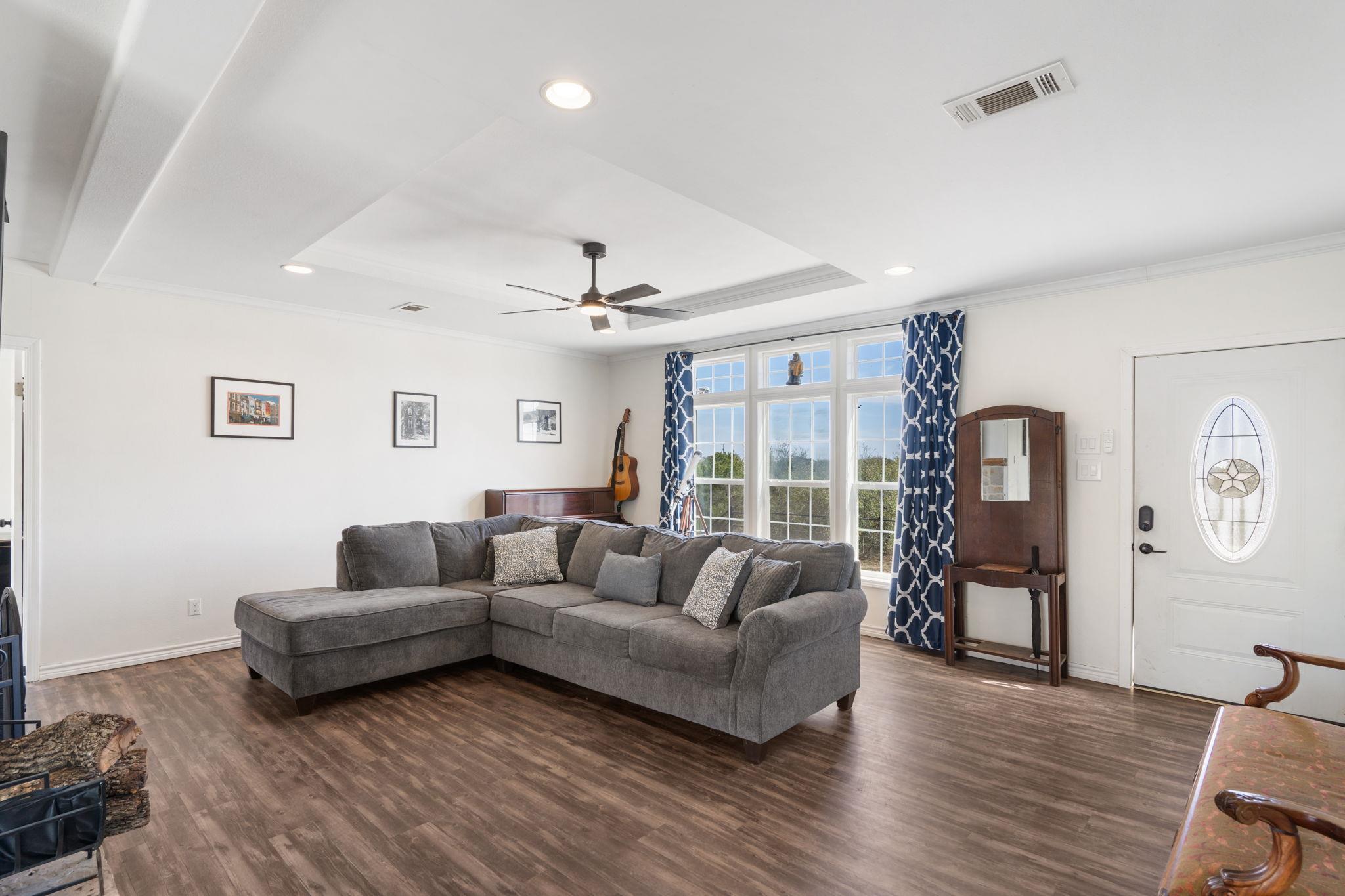 14810 Chaparral Dr Property Photo 4