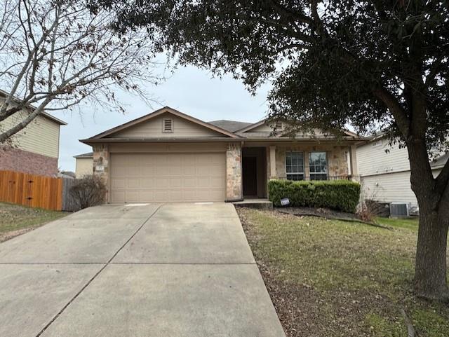 371 Bloomsbury Dr Property Photo