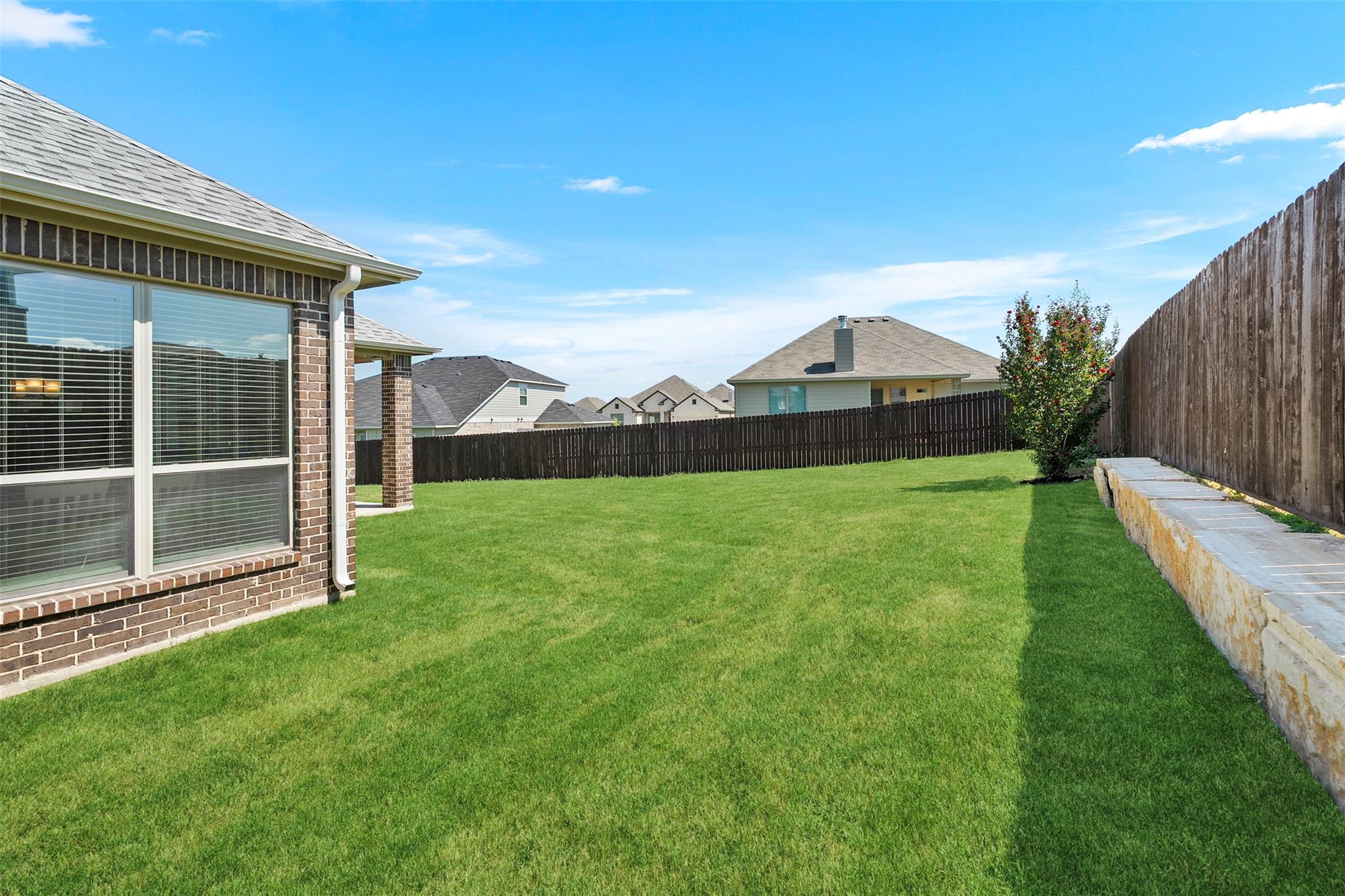 7822 Kendall Hill Dr Property Photo 36
