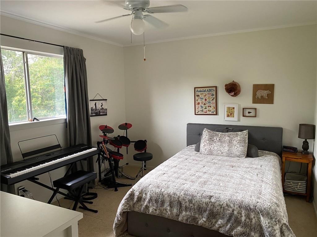 3201 Canter Ln Property Photo 9