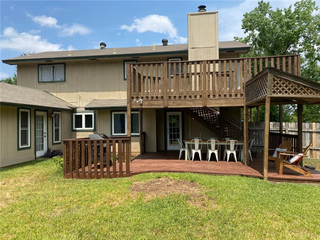 3201 Canter Ln Property Photo 13