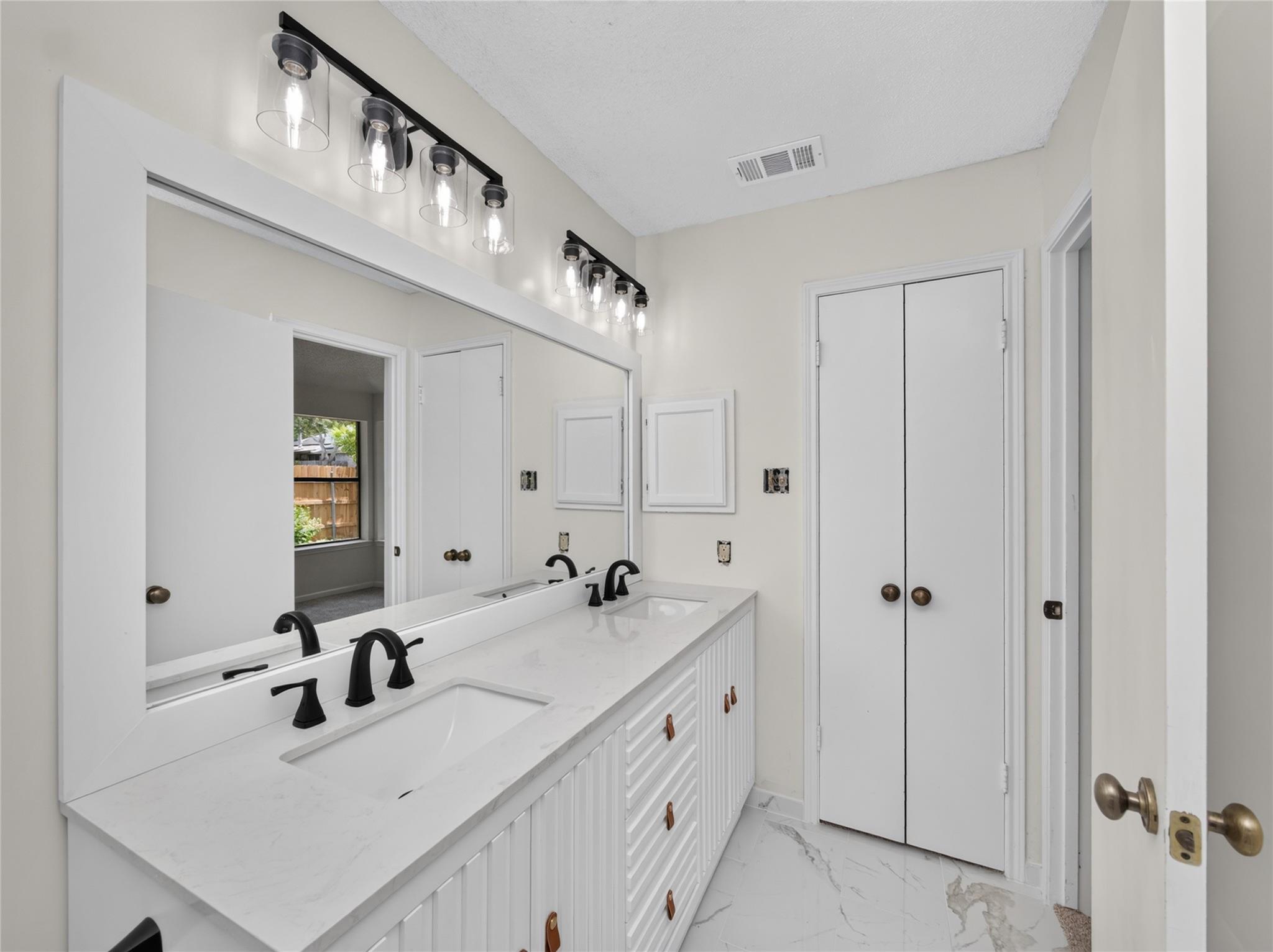 917 Clearwater Trl Property Photo 11