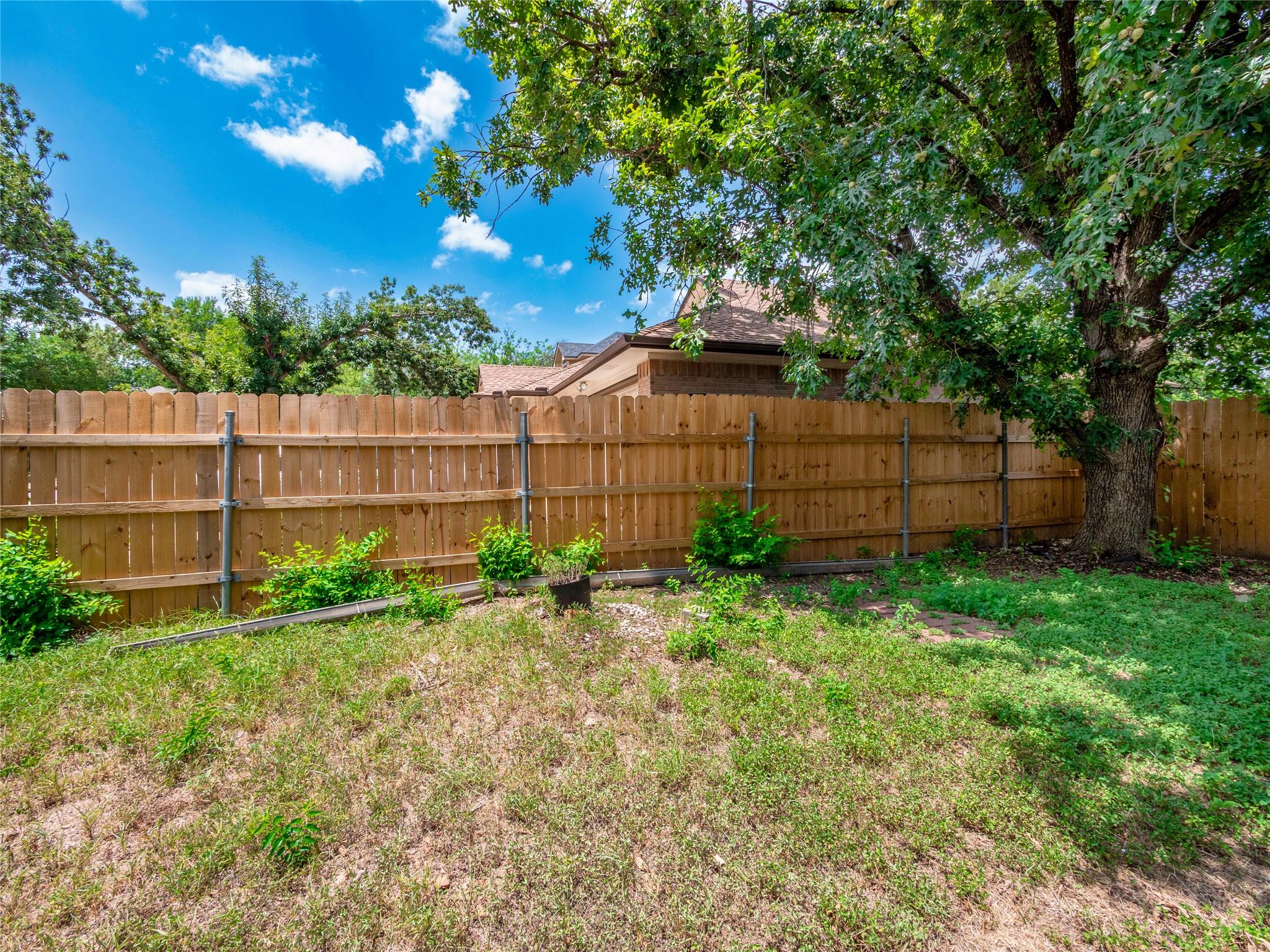 917 Clearwater Trl Property Photo 25