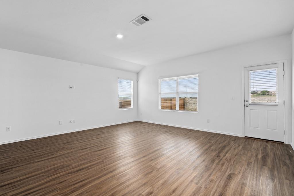 180 Barcelona None Property Photo 9