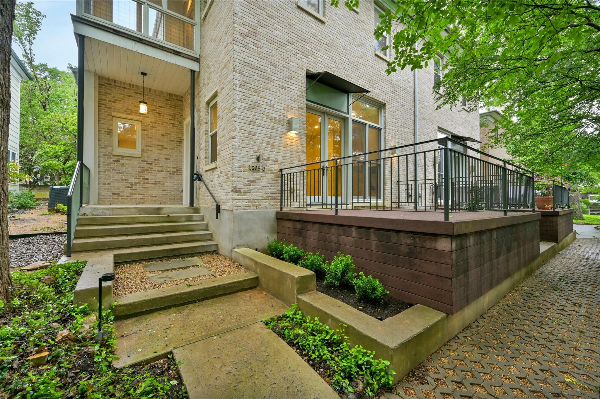 1205 Norwalk Ln #d Property Photo 1