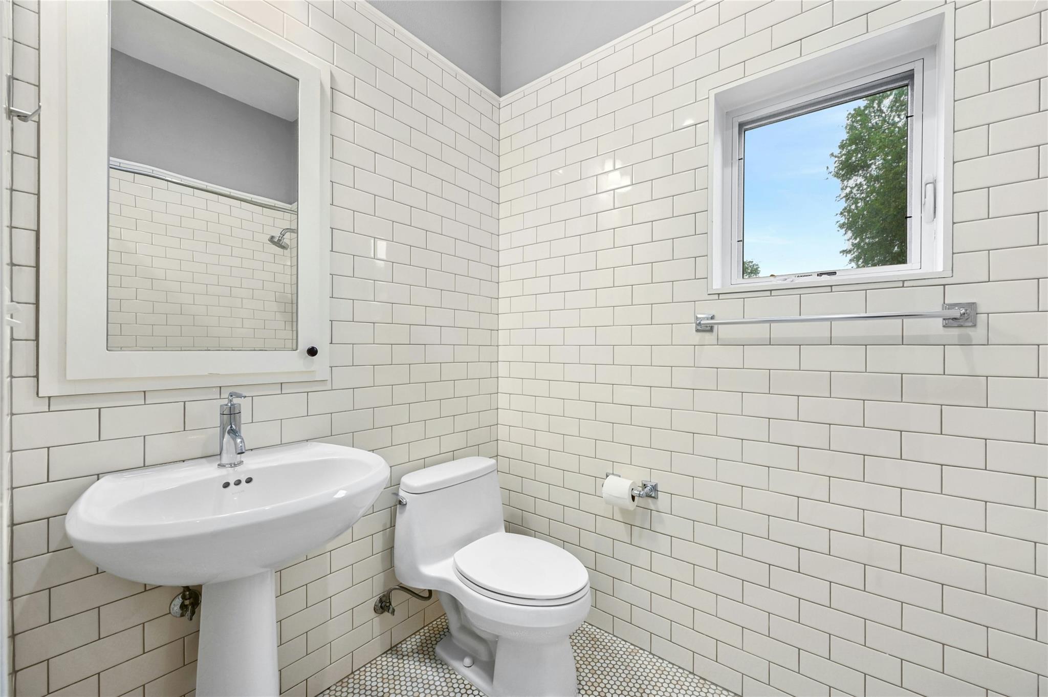 1205 Norwalk Ln #d Property Photo 19