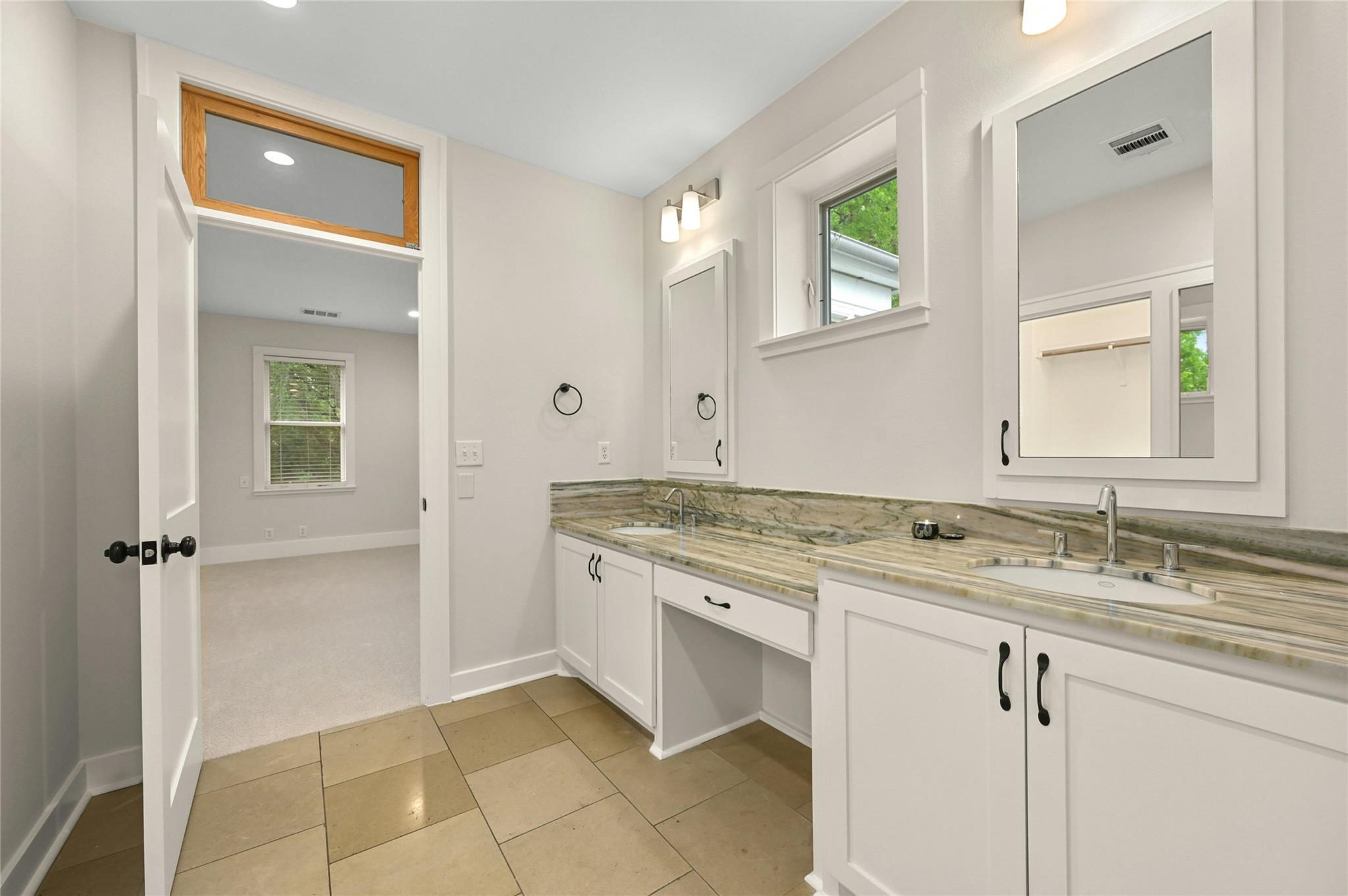 1205 Norwalk Ln #d Property Photo 28