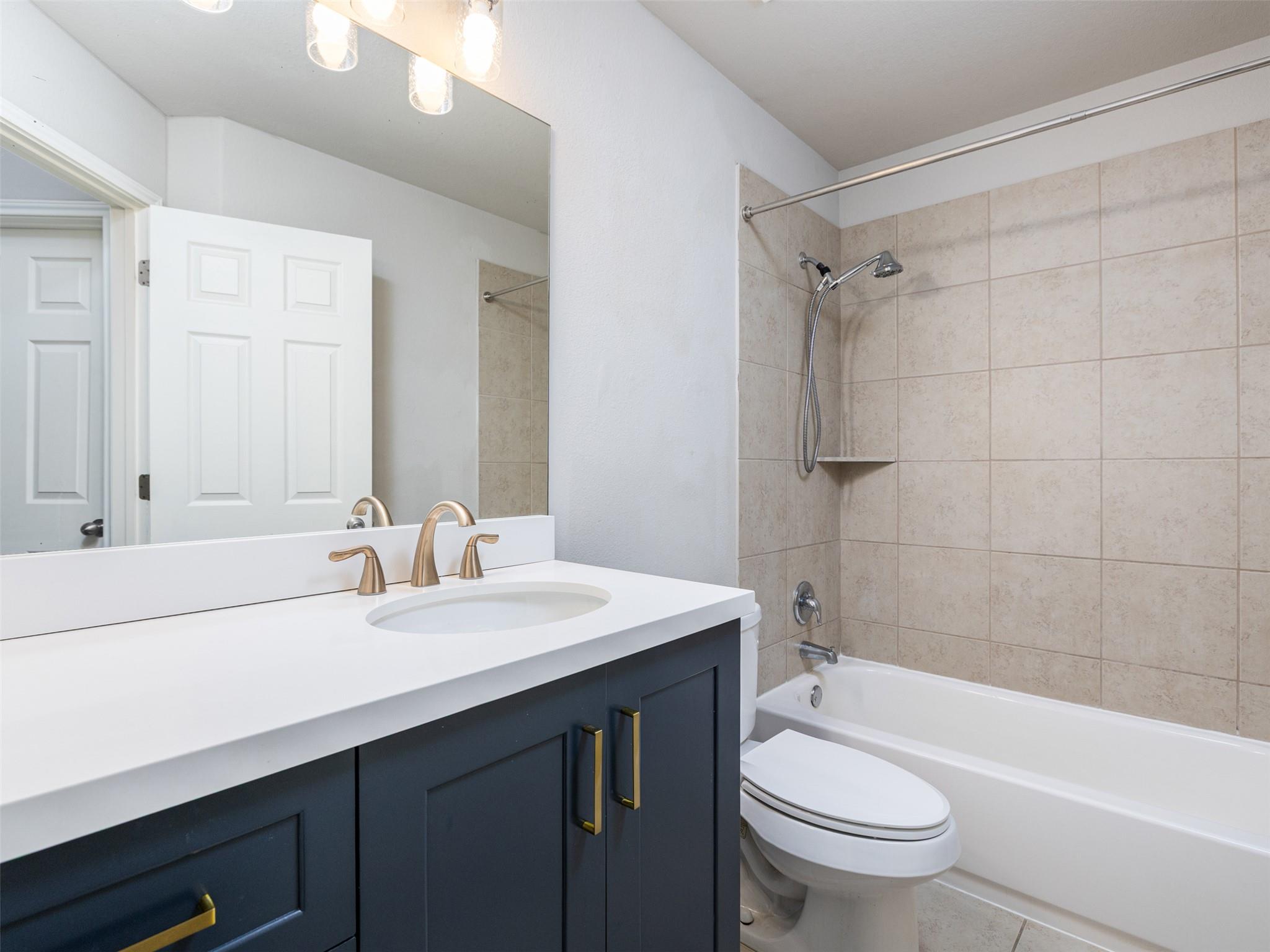 1205 Clearwing Cir Property Photo 14