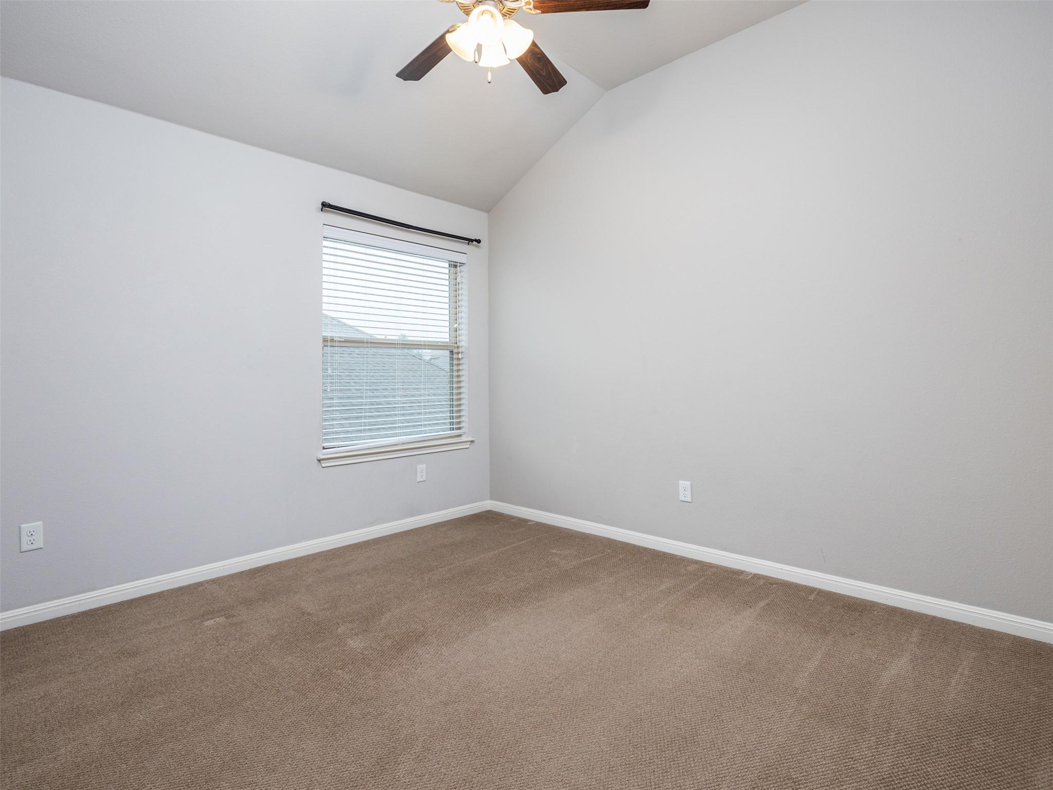 1205 Clearwing Cir Property Photo 15