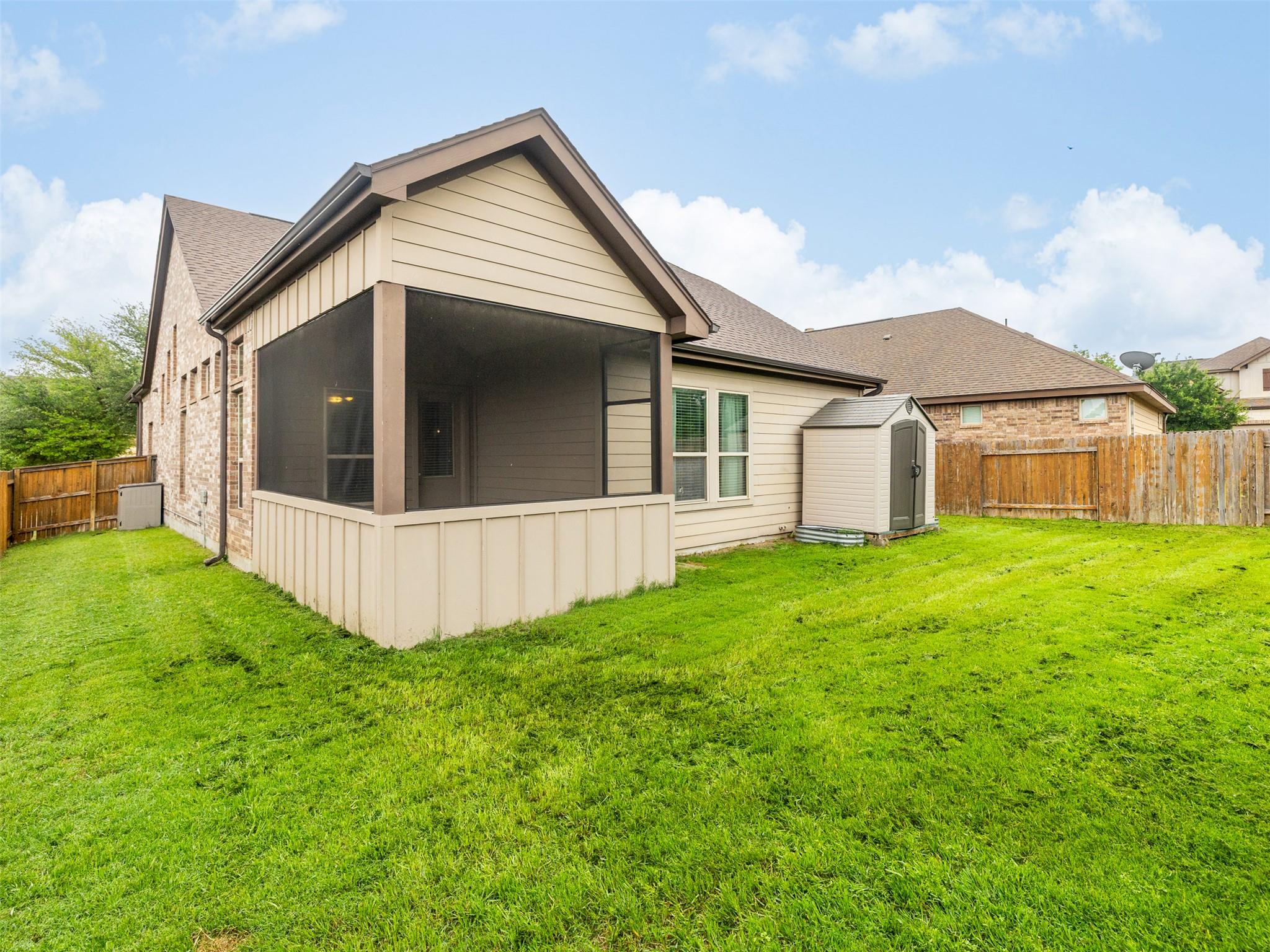 1205 Clearwing Cir Property Photo 25