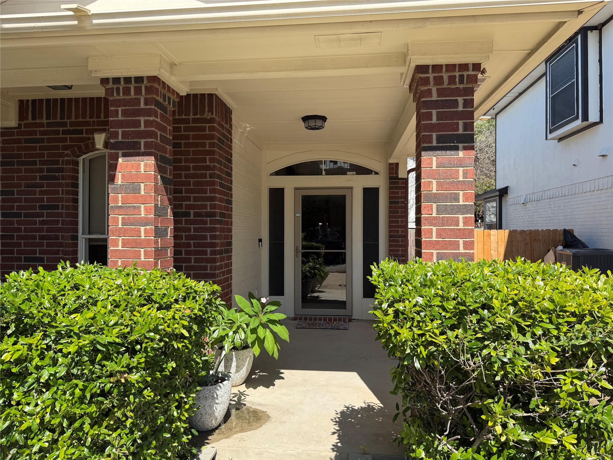 15100 Donna Jane Loop Property Photo 6
