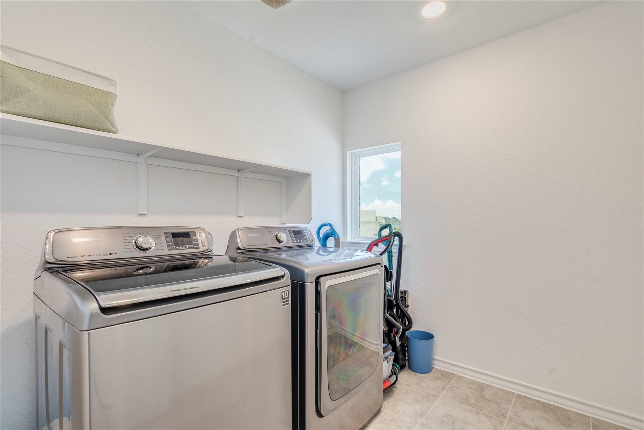 572 Pepperbark Loop Property Photo 19