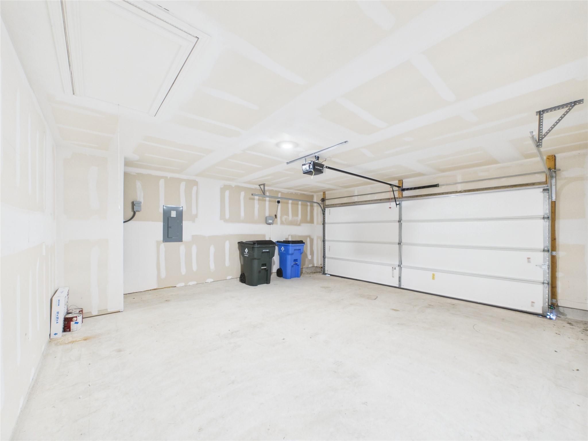 208 Ida Loop Property Photo 18