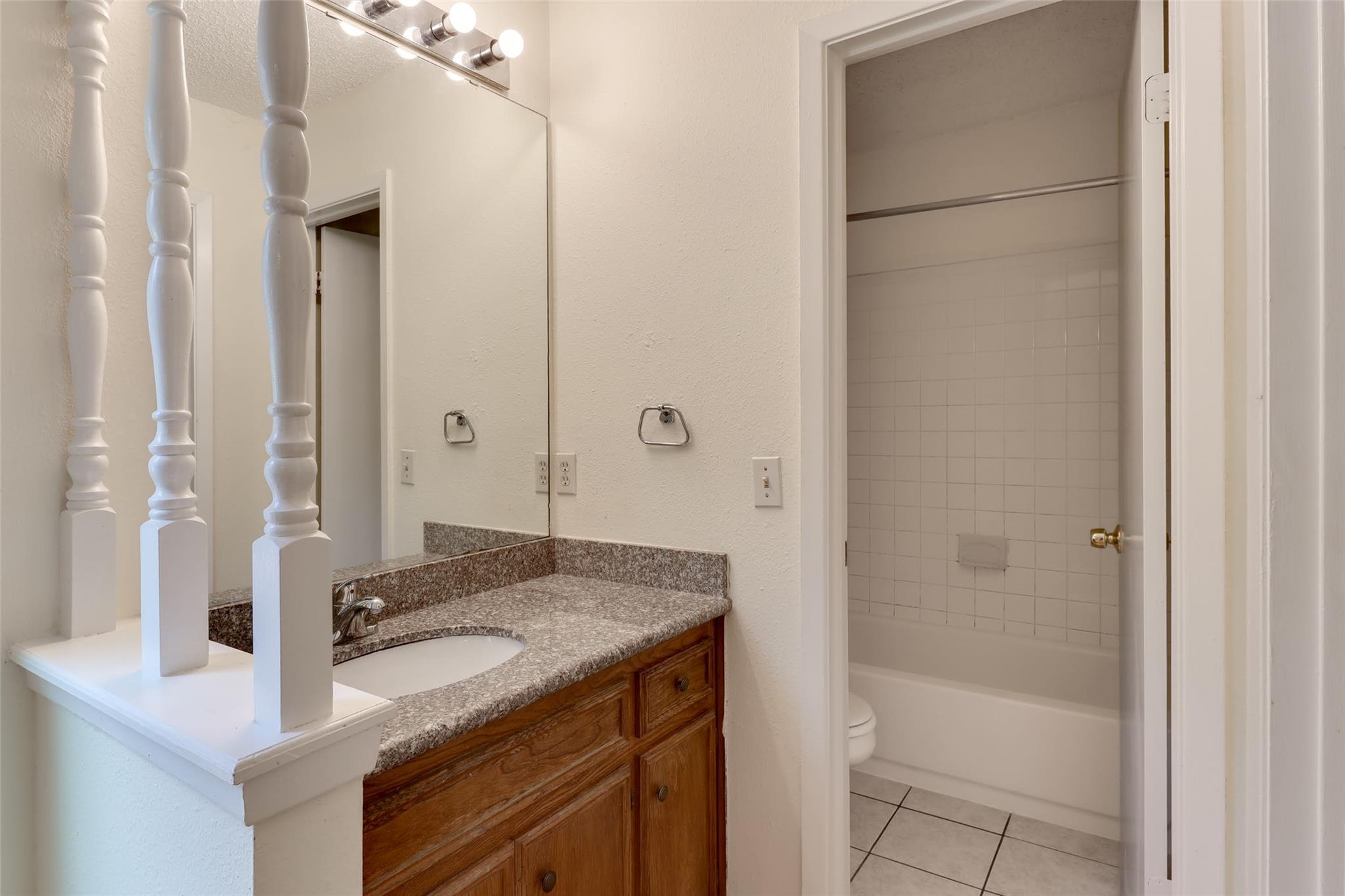 10616 Mellow Meadows Dr #1a Property Photo 8