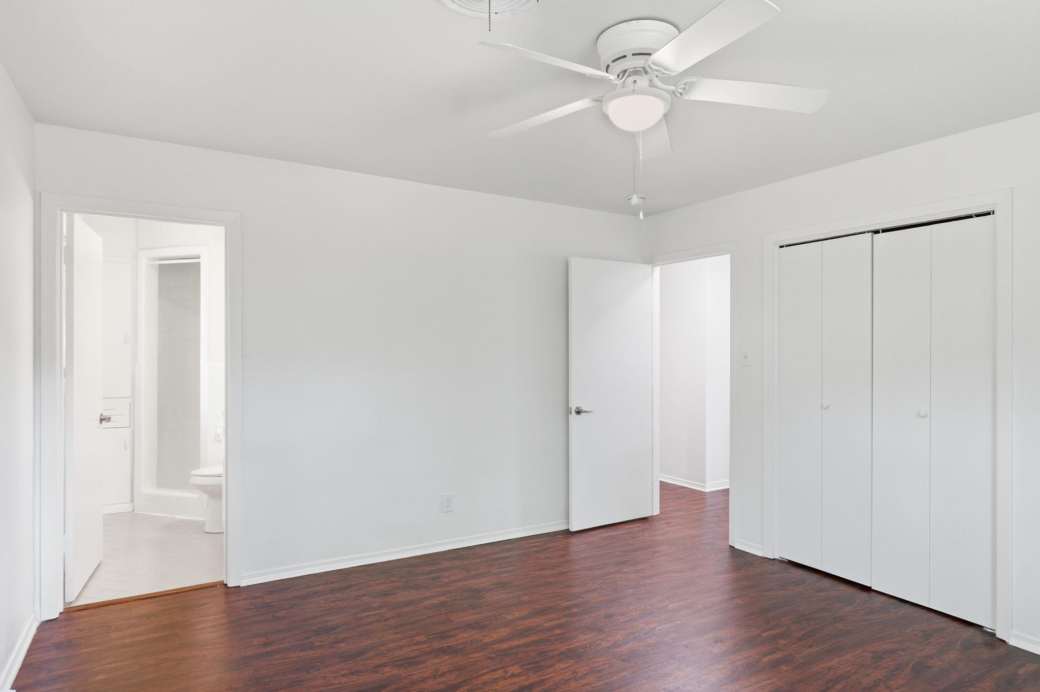 6108 Cherrylawn Cir Property Photo 6