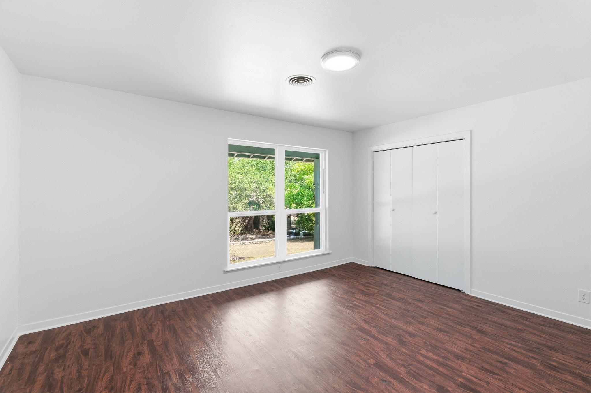 6108 Cherrylawn Cir Property Photo 9