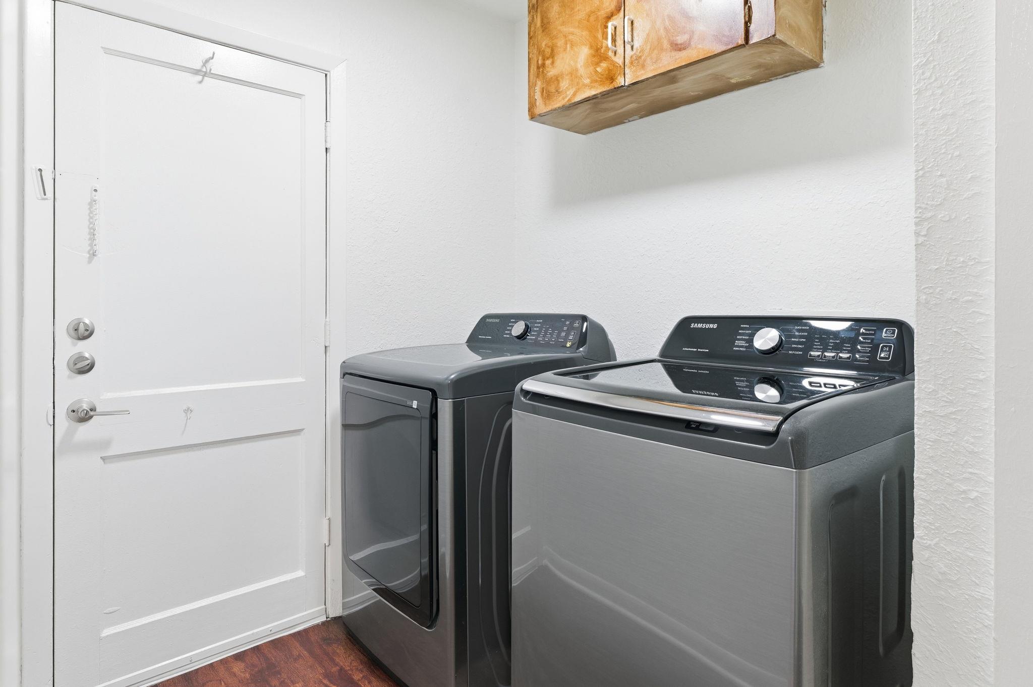 6108 Cherrylawn Cir Property Photo 13