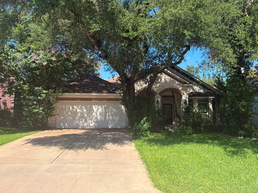 2704 Dagama Ct Property Photo 1