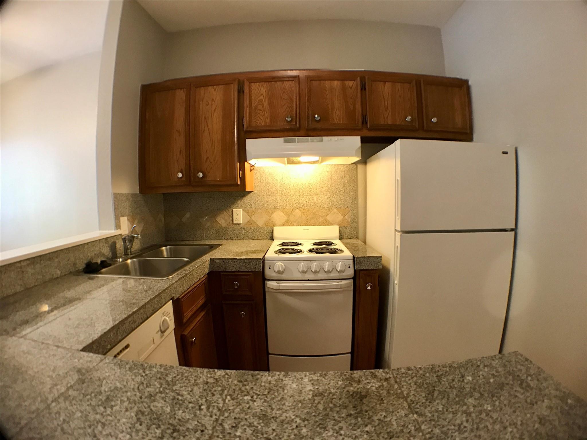 4409 Guadalupe St #2 Property Photo 3