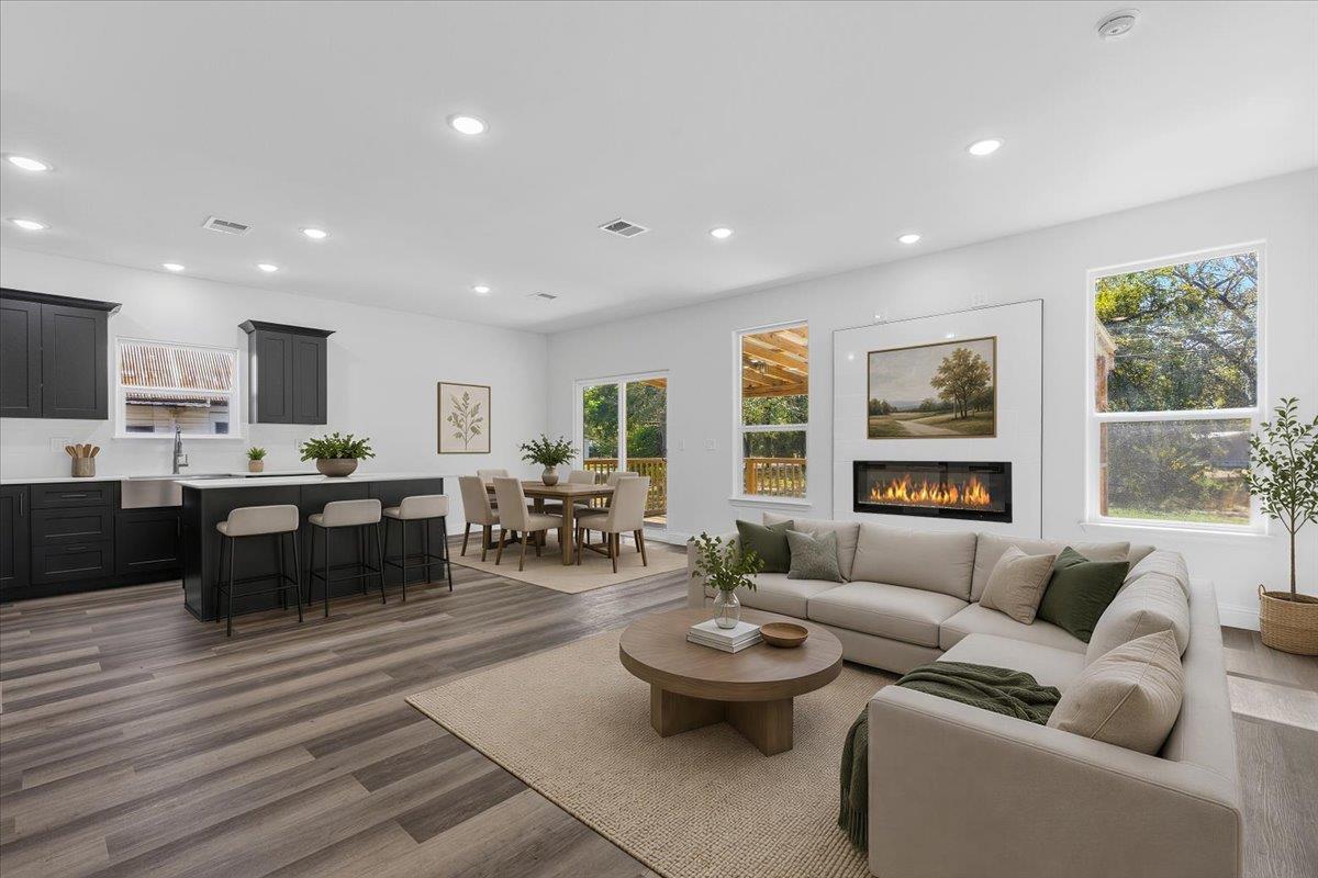 5283892 Property Photo 2