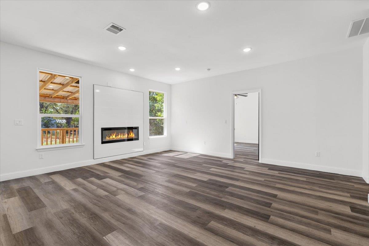 5283892 Property Photo 3