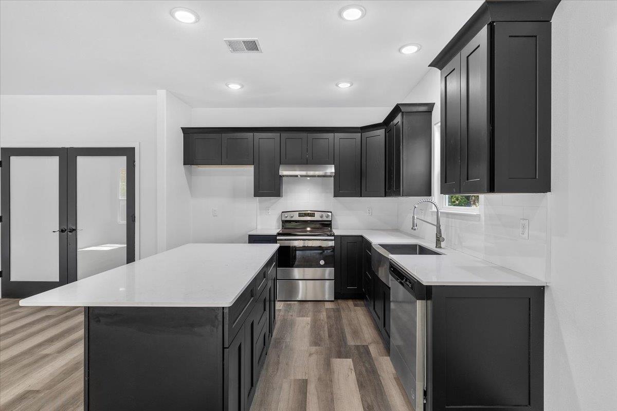 5283892 Property Photo 4