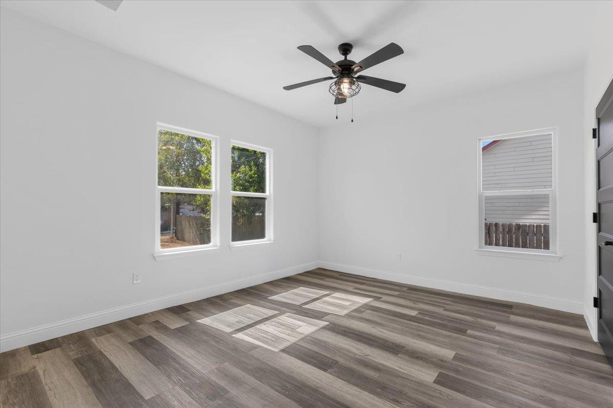 5283892 Property Photo 22
