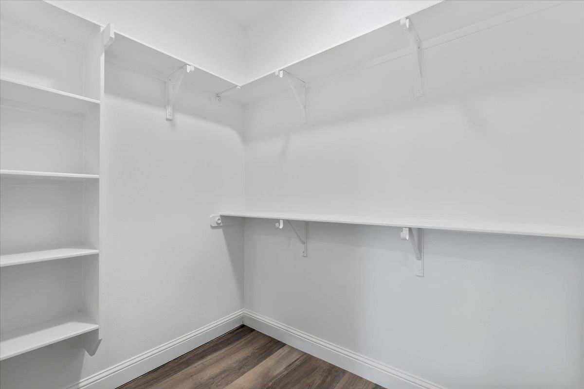 5283892 Property Photo 25
