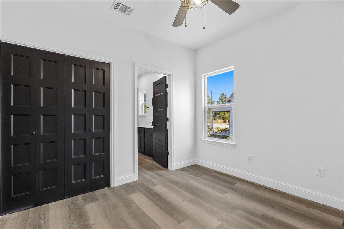 5283892 Property Photo 30
