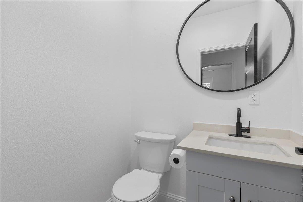 5283892 Property Photo 31