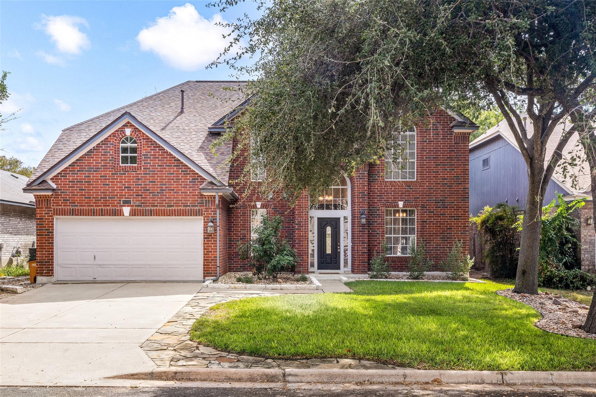 9309 Tea Rose Trl Property Photo 1
