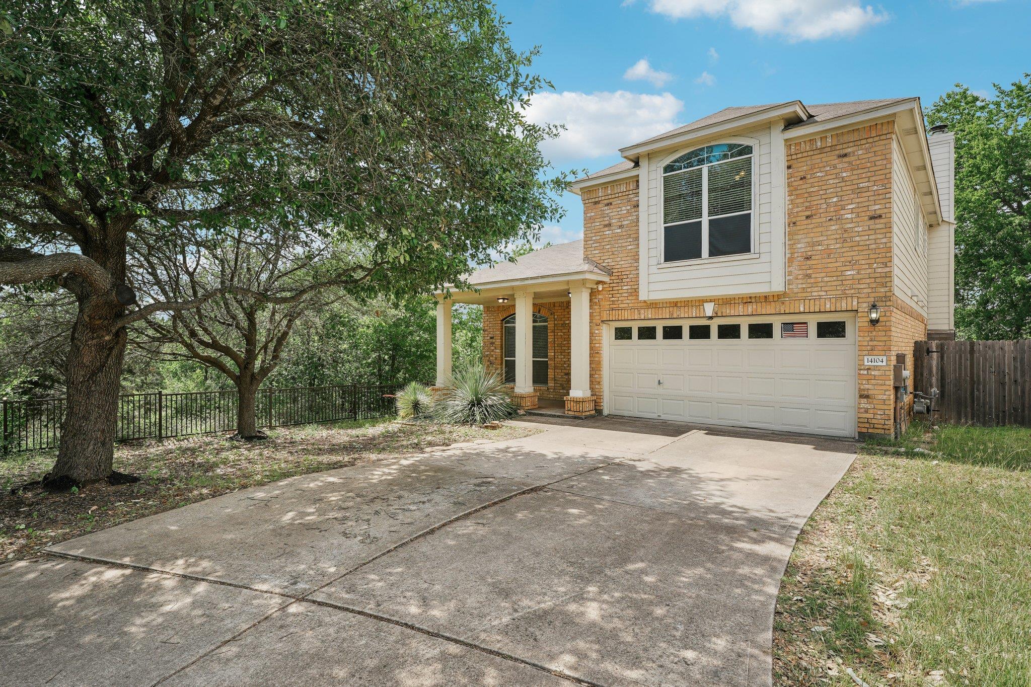 14104 Ballycastle Trl Property Photo 1