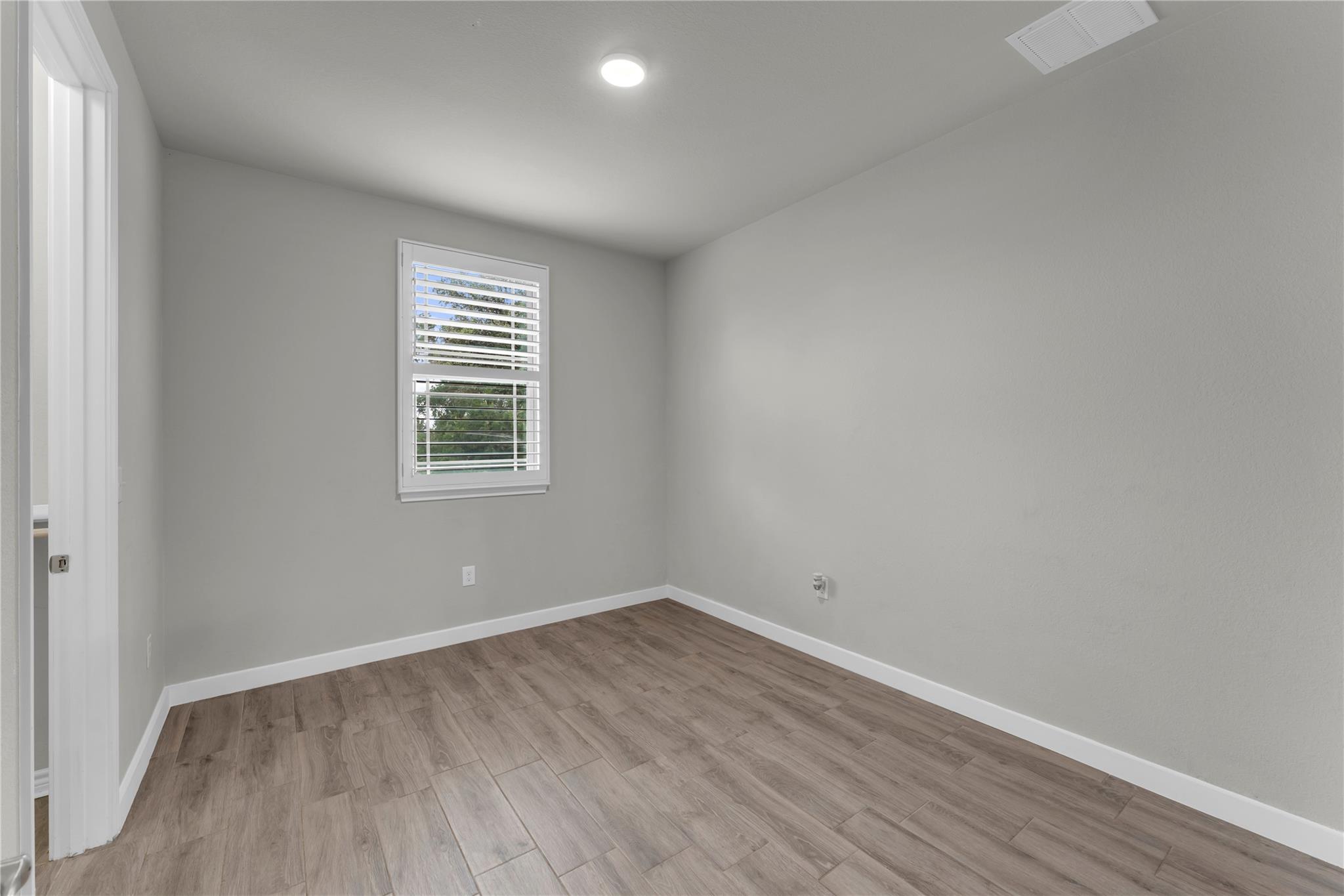 511 Taylor Dr Property Photo 15