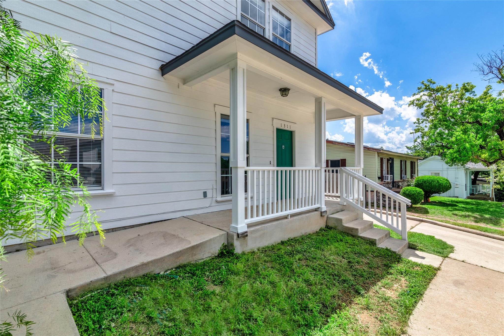 1311 E M Franklin Ave #a Property Photo 3