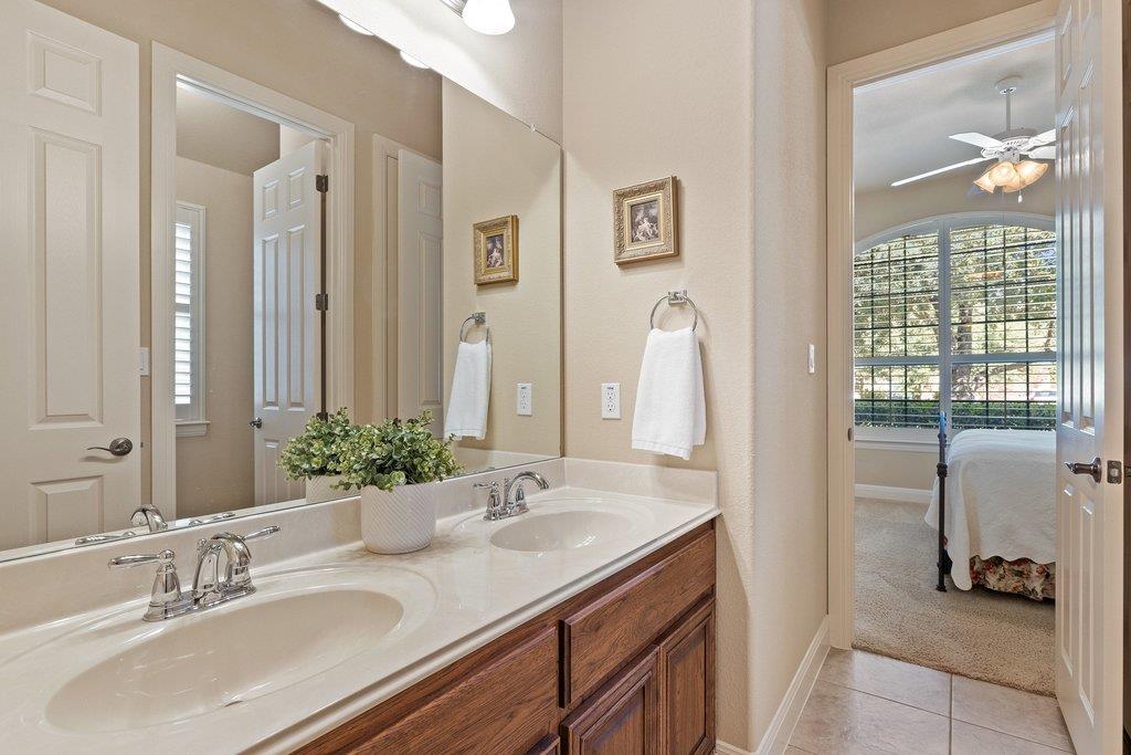 3806 Avery Woods Ln Property Photo 21