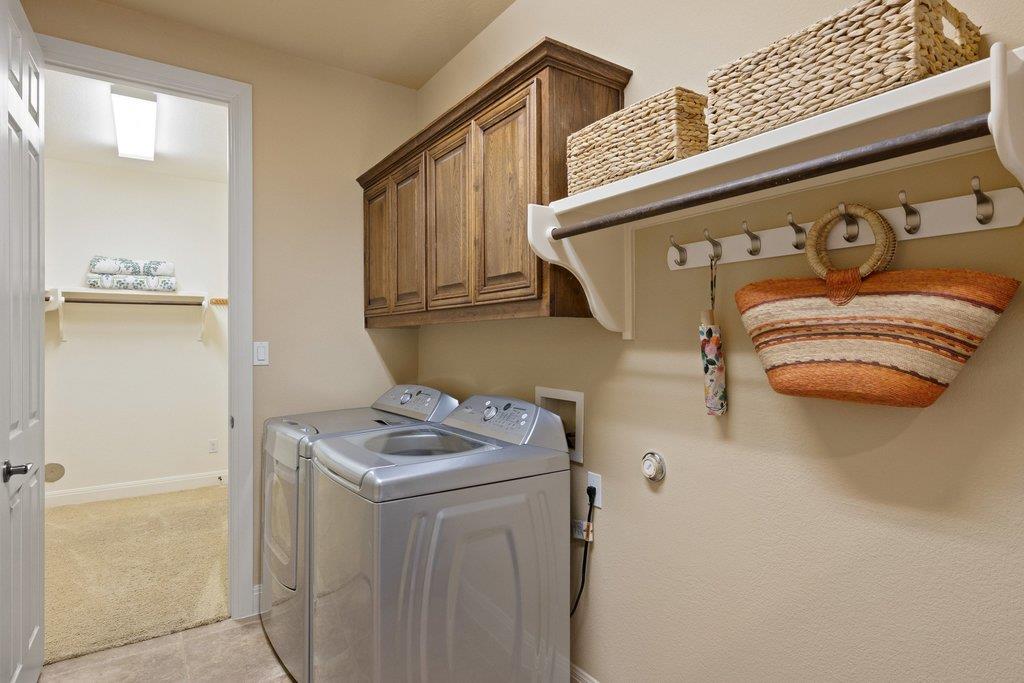 3806 Avery Woods Ln Property Photo 29