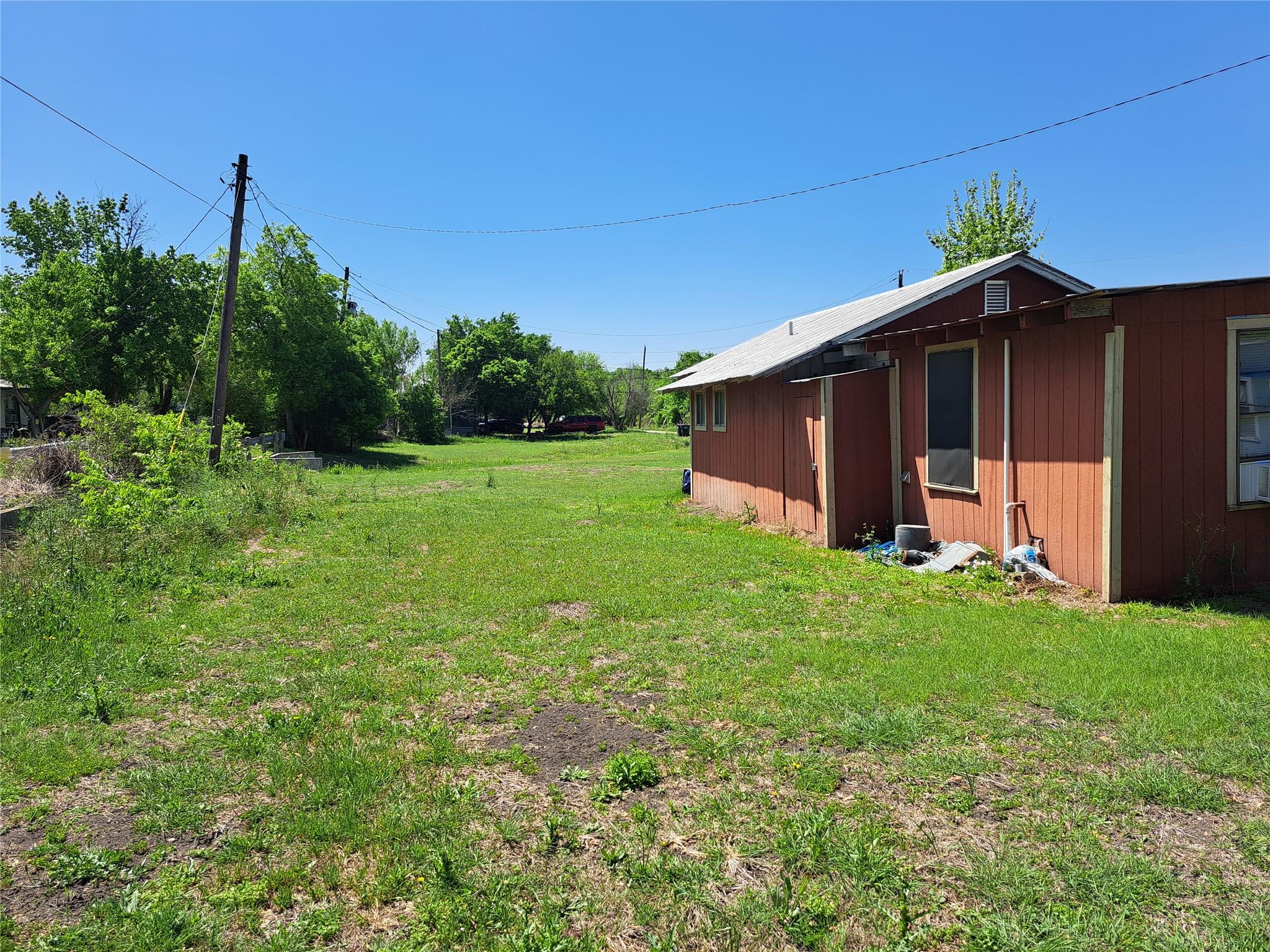 155 Hernandez Ln Property Photo 8